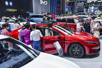 地方高額補貼引發價格戰 中國汽車銷量不增反減