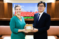 孫曉雅訪高雄  與陳其邁暢談城市經貿