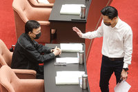 余天宣布不競選連任  支持李坤城參選三重立委