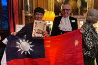 柳營青農英國果醬賽奪金 南市府貼紅榜祝賀