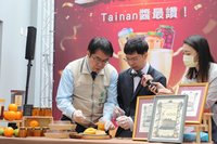 「果醬男孩」英國奪金開店 黃偉哲籲支持青農