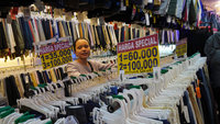 印尼打擊進口二手衣市場  學者：搞錯重點