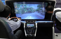 智慧顯示展 友達秀智慧座艙、群創推無縫拼接螢幕