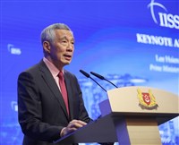 新加坡部長、議長醜聞接連爆 恐延後李顯龍交棒時間