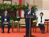 陳建仁：力拚淨零碳排  持續協助海外台商轉型