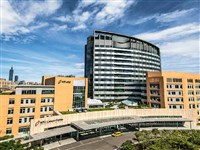 永齡郭台銘捐台大200億 法院判校方應公開資訊