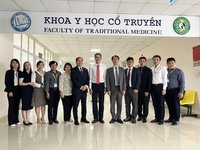 衛福部國家中醫所訪越南  分享清冠一號研發成果