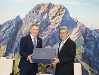 英特格高雄廠啟用  陳建仁：認同台灣值得信賴投資