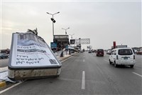 罕見強勁沙塵暴肆虐開羅 陸橋招牌砸死人