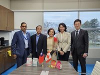 打造加拿大最大維生素軟糖廠 台裔企業家屢獲獎