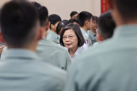 蔡總統：軍備國造有成果 歸功國防大學理工學院人才