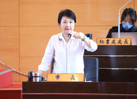 堅持留在家 盧秀燕：台中正在轉大人 離不開