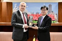 會見文浩德 陳其邁：盼續推動台灣與比利時經貿合作