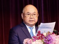 長榮張衍義：海運前景有挑戰 估運價第4季初回溫