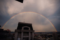 台中大雨後彩虹橫跨可見玉山 攝影師拍下美景