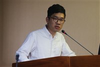 流亡港人羅冠聰：台灣最需要捍衛民主自由的政黨