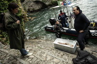 度假勝地變殺人現場 義驚悚大師挑戰燒腦新片