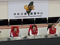 颱風杜蘇芮逼台  林右昌：天使輪漂流貨櫃速打撈