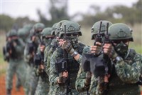 陸軍司令：特戰6人小組各有專長 防衛作戰重要戰力