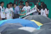 柯文哲：政府撒幣成效差  道安不應只是口號願景[影]