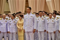 泰王任命賽塔為總理 新政府親軍方成員備受爭議