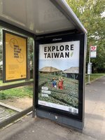 倫敦公車廣告台灣  觀光局樂見英國旅客加速回流