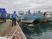 颱風逼近花東海巡拉設封鎖線 漁民加強固定船隻