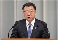 中日韓領袖峰會  日本官房長官：目標年底前舉行