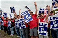 美聯合汽車工會擴大施壓 新增7000名成員參與罷工