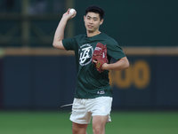 亞運男籃金牌好手林信寬曾有棒球夢 中職開球很興奮