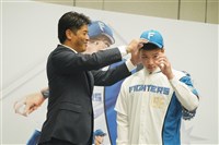 孫易磊選擇日職主因之一 火腿隊連家人都很照顧