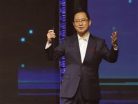 鴻海看好印度日本電動車 51項計畫布局5大市場