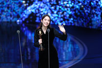 金鐘58林奕嵐獲迷你劇集最具潛力新人獎