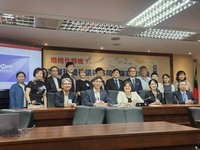 癌症門診治療商保爭議  立委提2機制盼提供解方
