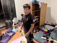 突開車門害岡山夫妻摔倒釀1死1傷  逃逸移工送辦