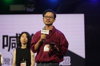 同婚保障與移工人權疏忽 「九槍」嘆如月球明暗面
