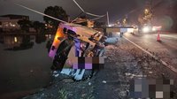 宜蘭資源回收車疑自撞電桿 駕駛不治2傷送醫