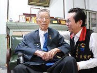 花蓮終身醫療貢獻獎 感謝百歲醫師賴錦德付出