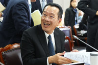 徐春鶯傳列民眾黨不分區 顧立雄：應揭露與中國關係