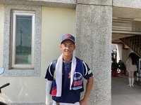 黑豹旗平鎮曾聖安力量佳 「摸到球」就有三壘打