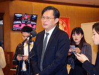 黃國昌開直播助民眾黨募款 一夜募得逾800萬