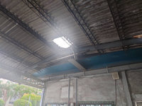 三重男鐵皮屋頂踩破遮光罩墜地  命危送醫恢復心跳