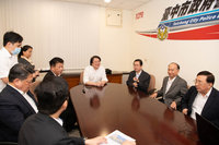 林右昌選舉訪視 中市警局：移送賄選17件、賭盤26件