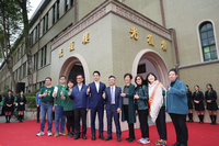 北一女雙喜臨門 蔣萬安揭牌光復樓盼精神永傳