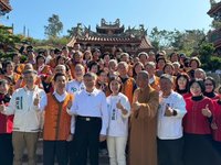 柯文哲偕尚文凱金門造勢 天后宮廟口開講分享願景