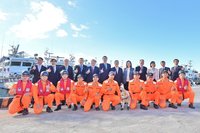 緝獲毒品私菸豐碩  陳揆感謝海巡捍衛國民健康