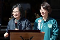 蔡總統彰化市參香  盼鄉親支持黃秀芳連任立委