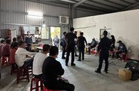 職業賭場藏鐵皮屋 高雄警跨年破獲逮23人