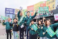 鄭朝方竹縣路口同步催票  挺詹紀緹曾聖凱進國會