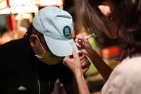 高雄另類藍白合 巧遇藍營立委選將柯文哲持麥喊加油